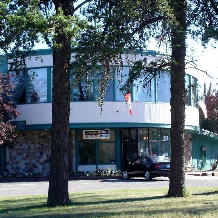 Falcon Lake Hotel Exteriér fotografie