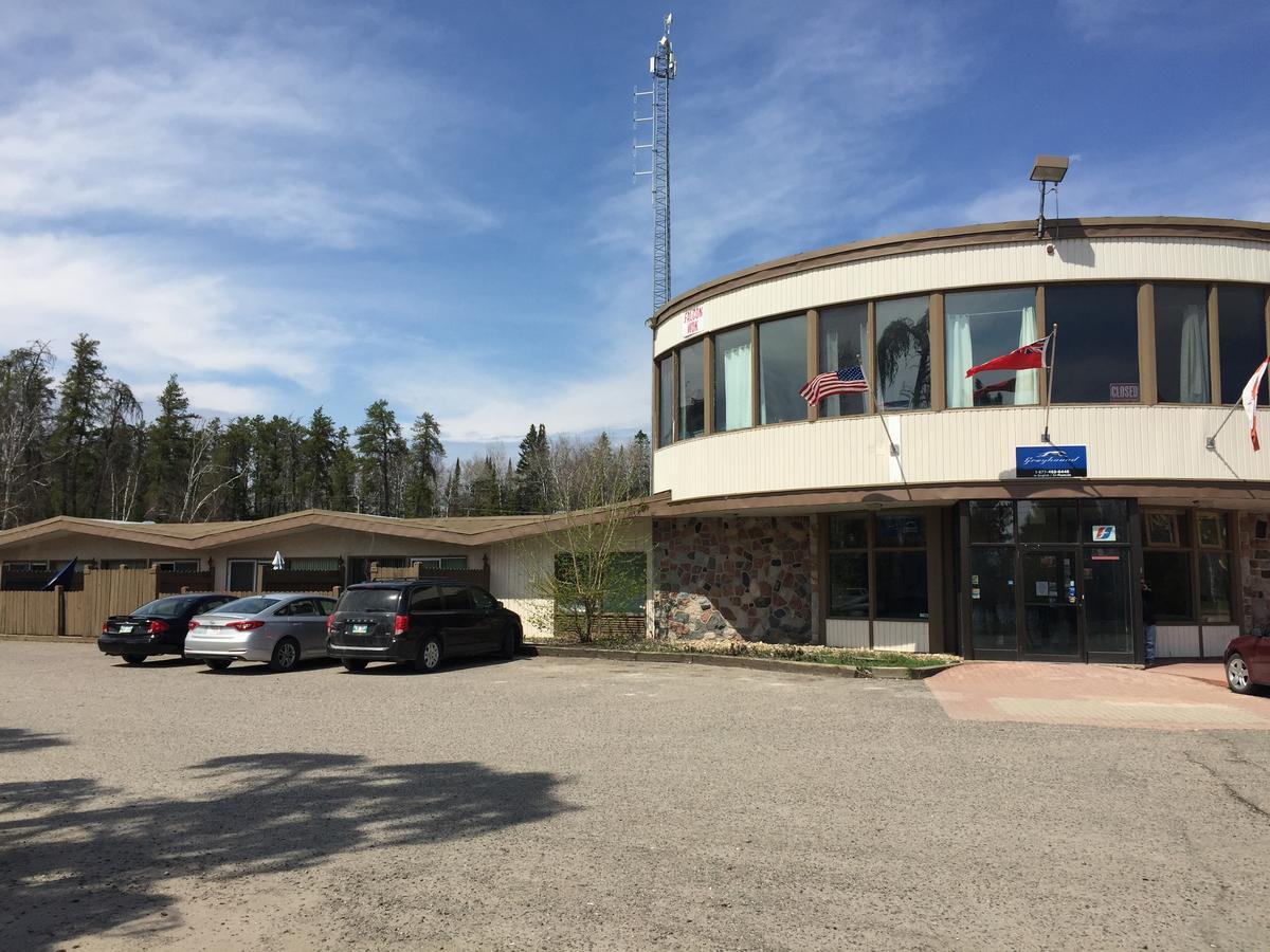 Falcon Lake Hotel Exteriér fotografie